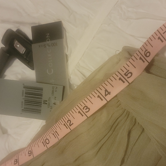 Vintage Guess Collection Silk skirt - Picture 7 of 7